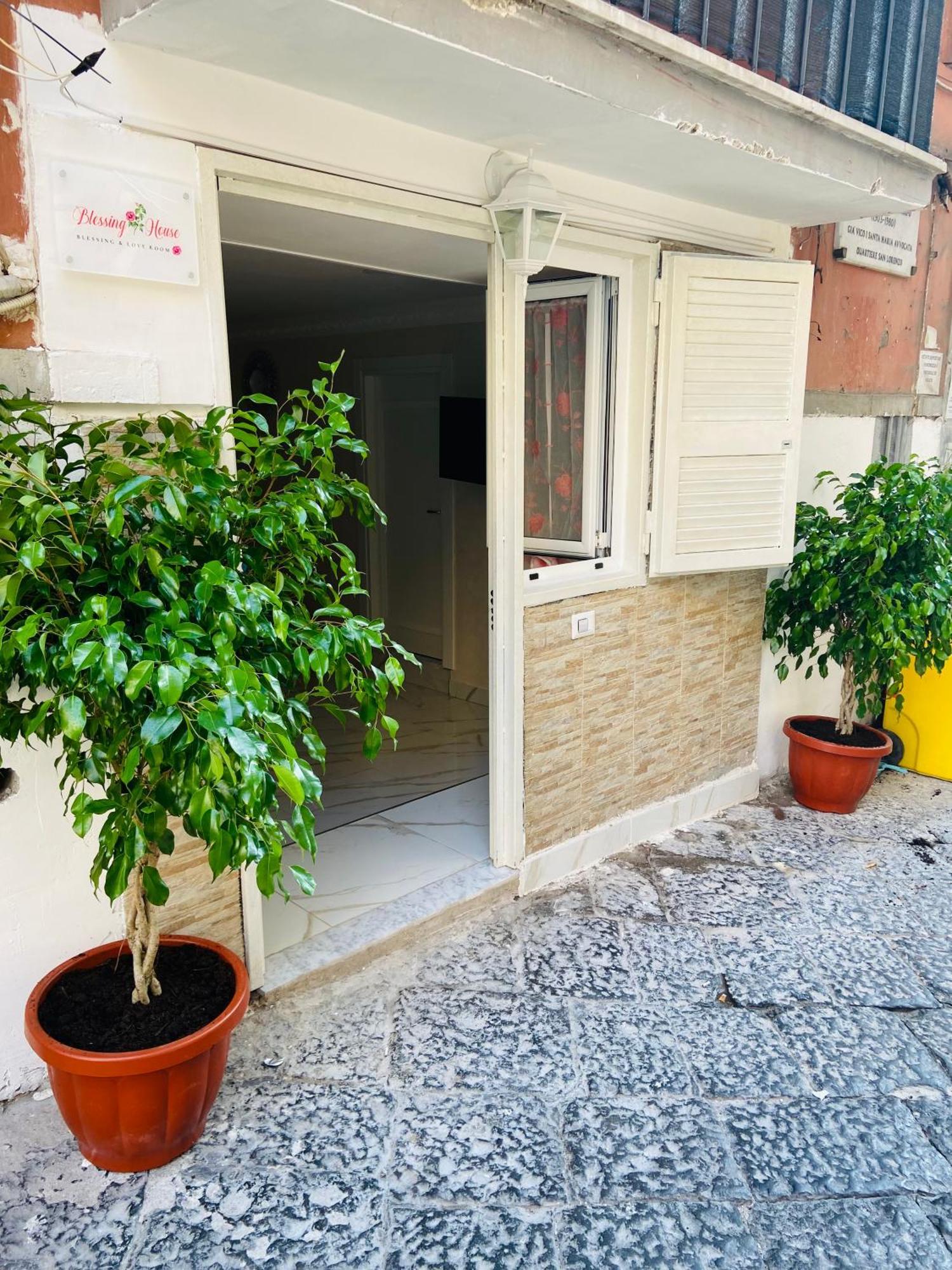 나폴리 Blessing House 아파트 외부 사진